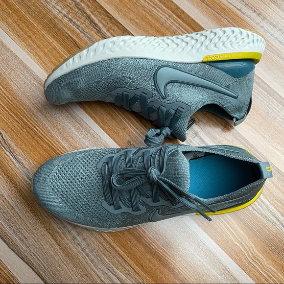 Nike Epic React Fly Knit Sneakers - Picture 1 of 5